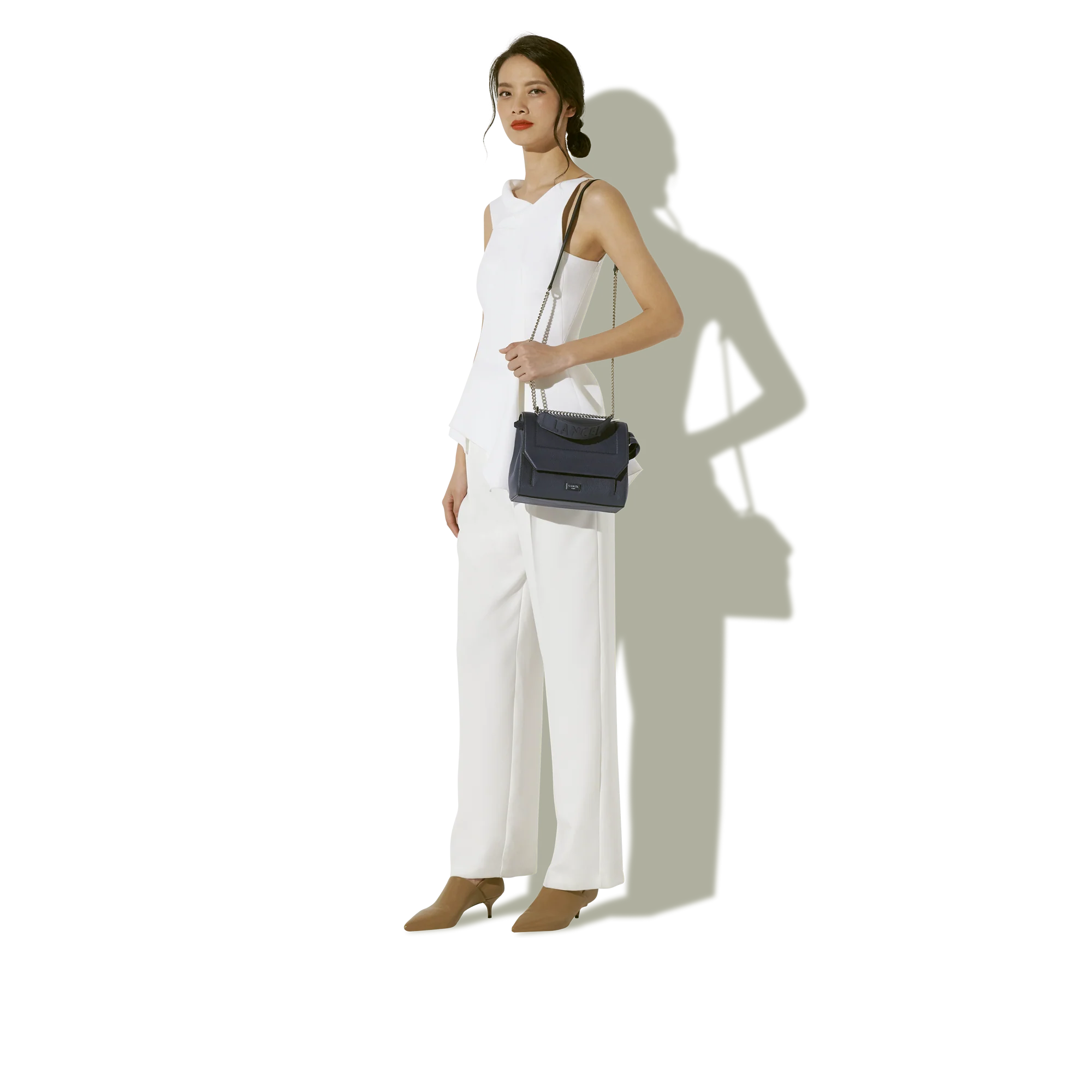 Flap bag with handle - Image 6