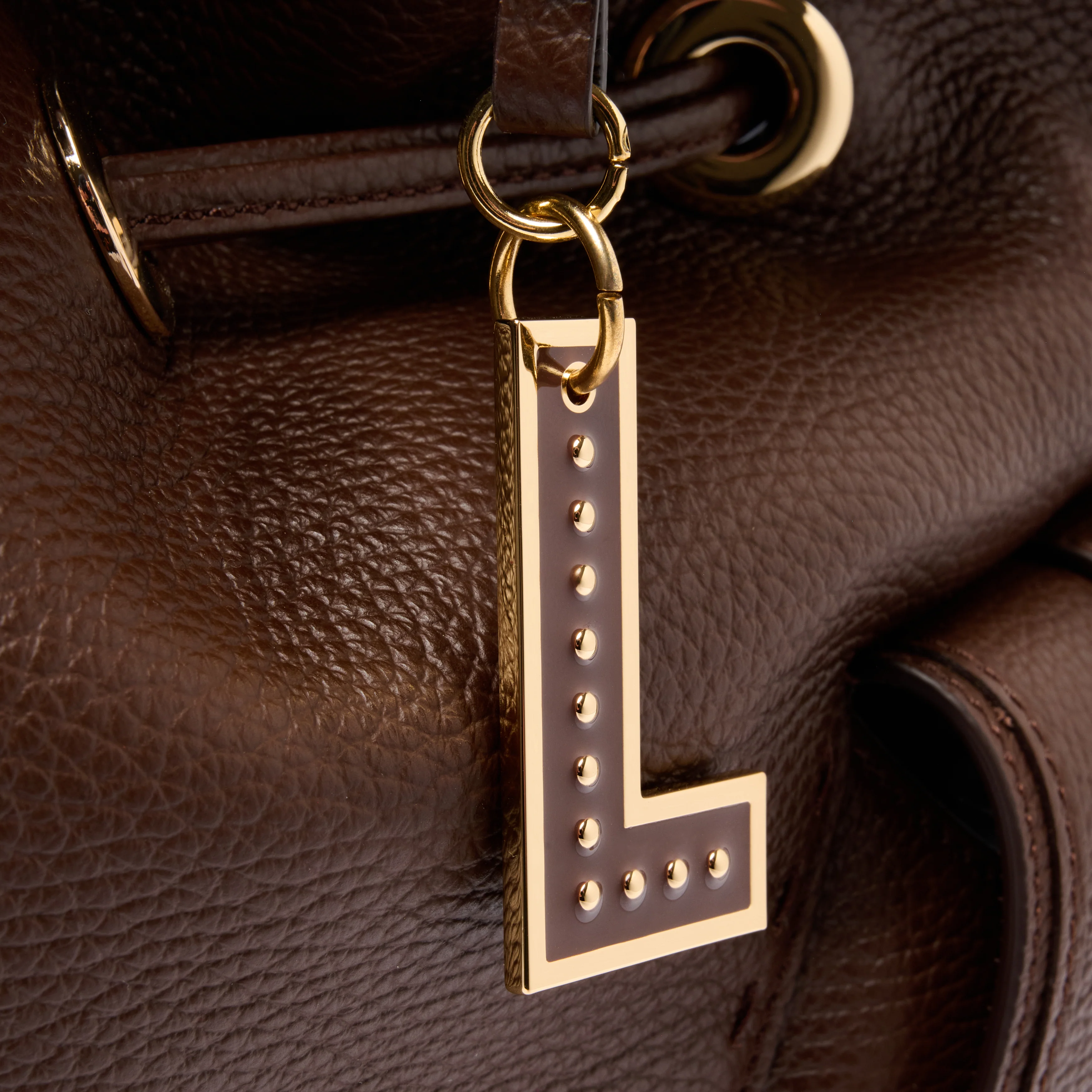 M BUCKET BAG - Image 6