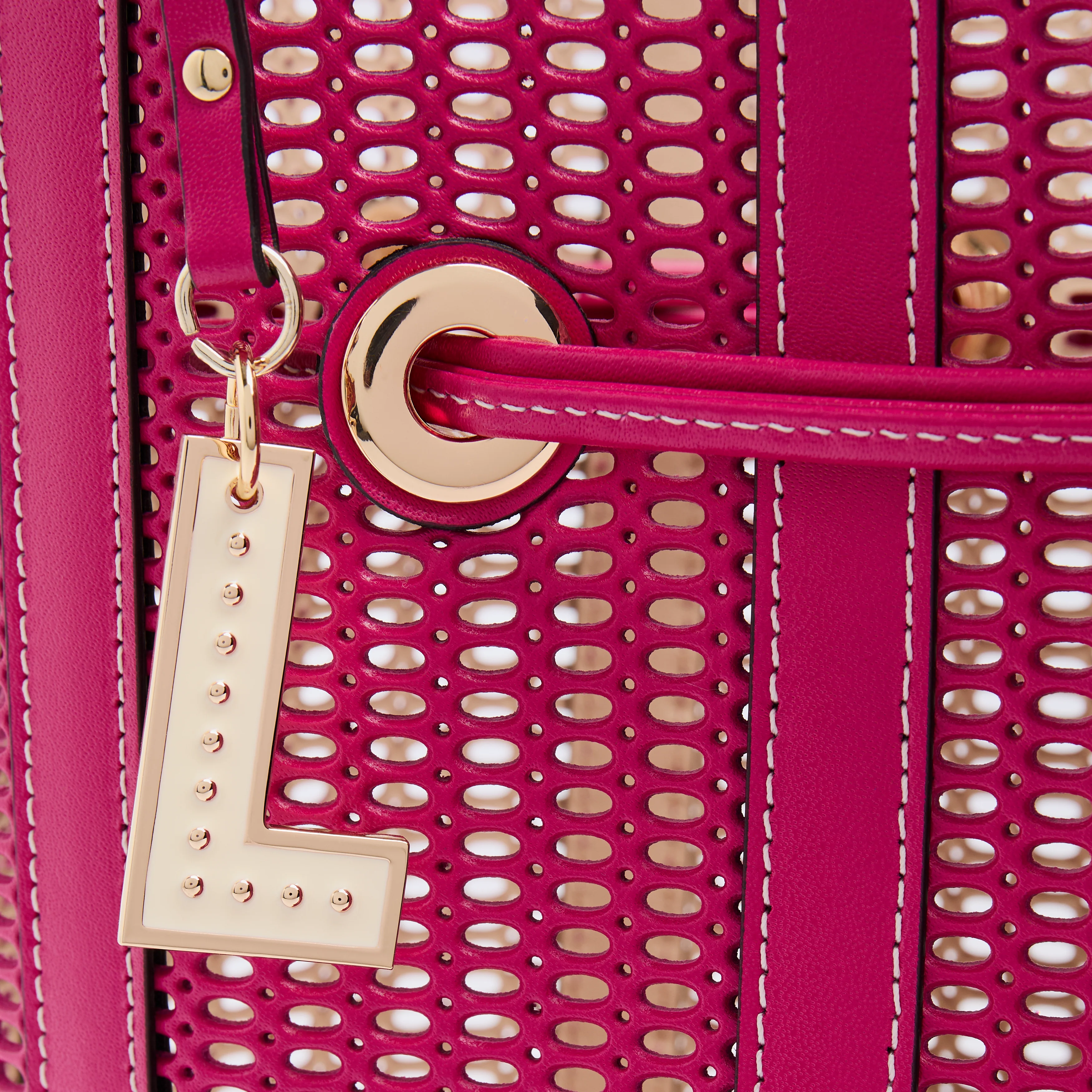 M BUCKET BAG - Image 5
