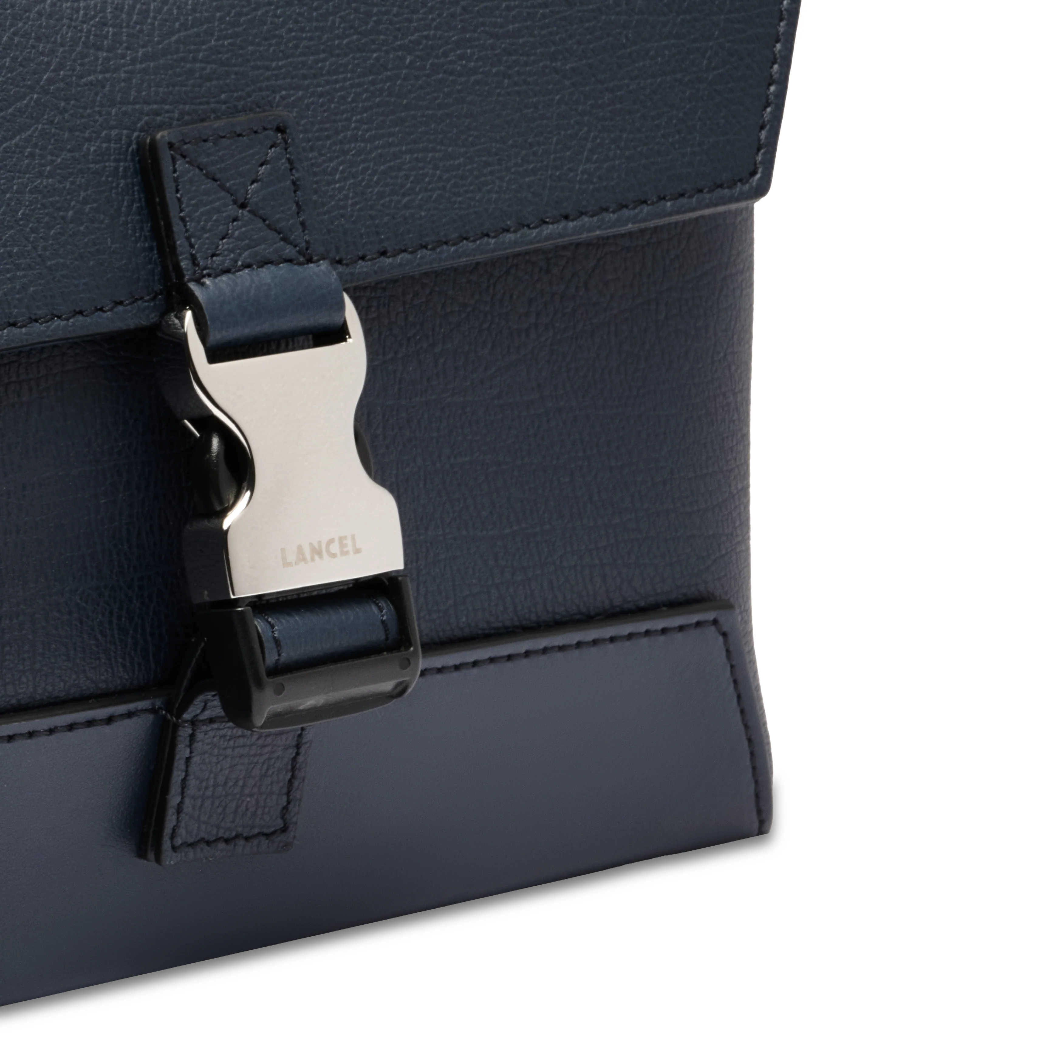 M MESSENGER BAG - Image 5