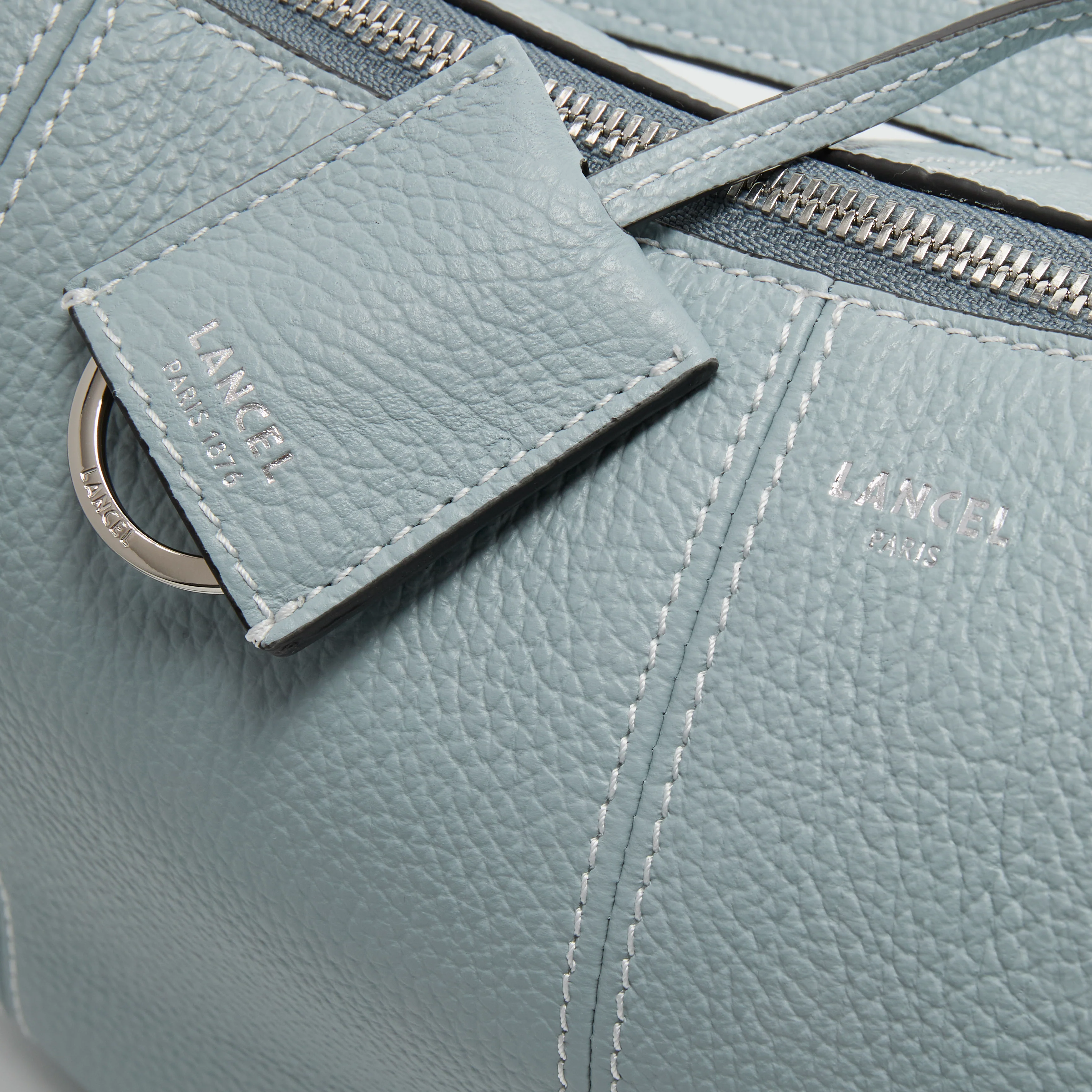 M ZIP HOBO BAG - Image 3