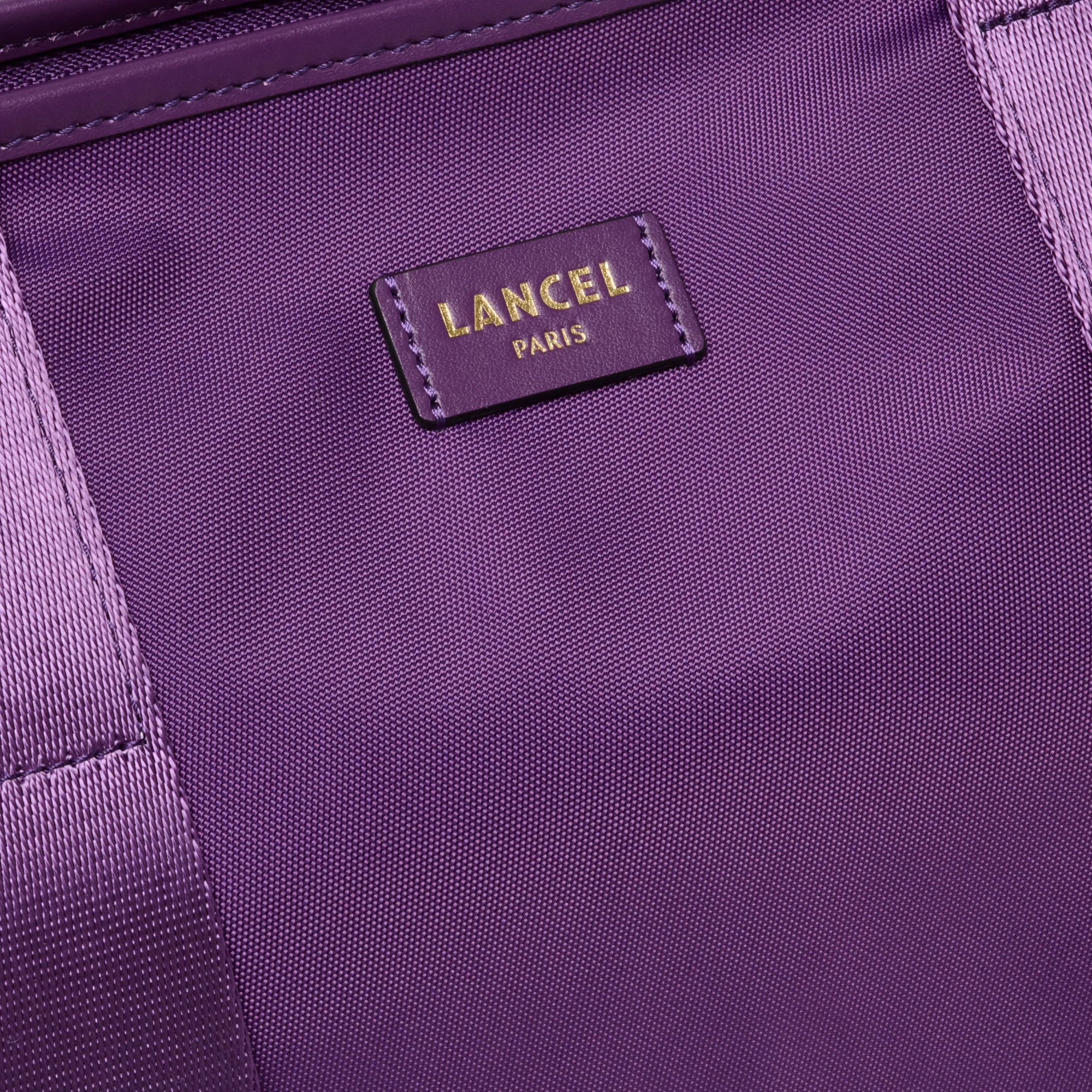 M ZIP TOTE BAG - Image 5